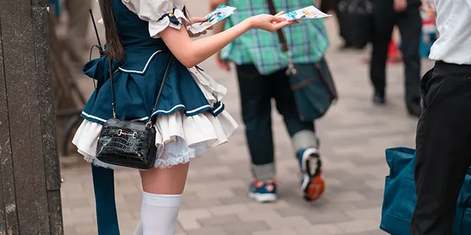 秋葉原のメイドさん